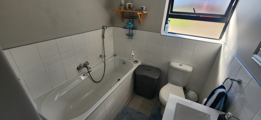 3 Bedroom Property for Sale in Dana Bay Western Cape